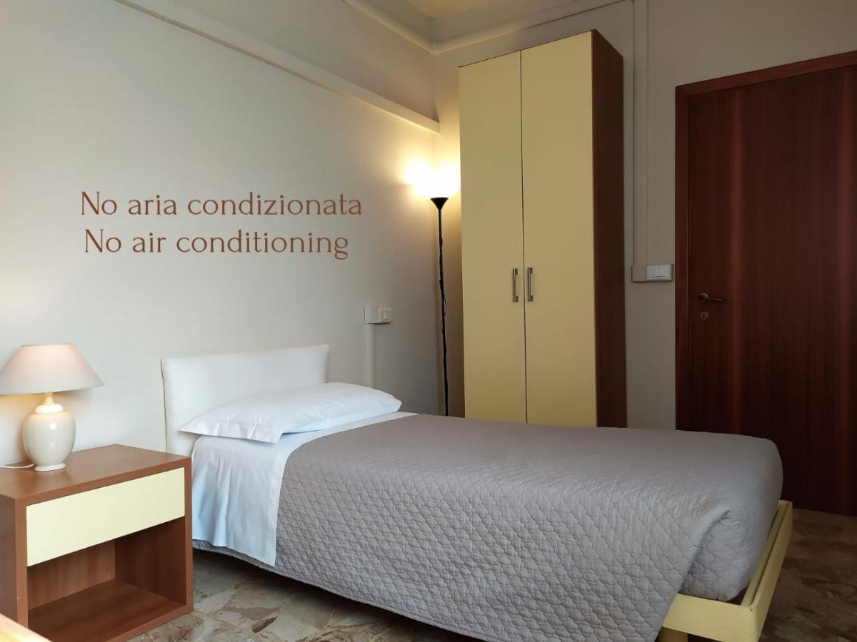 B&B Cameracaffe Centro Arezzo Dış mekan fotoğraf