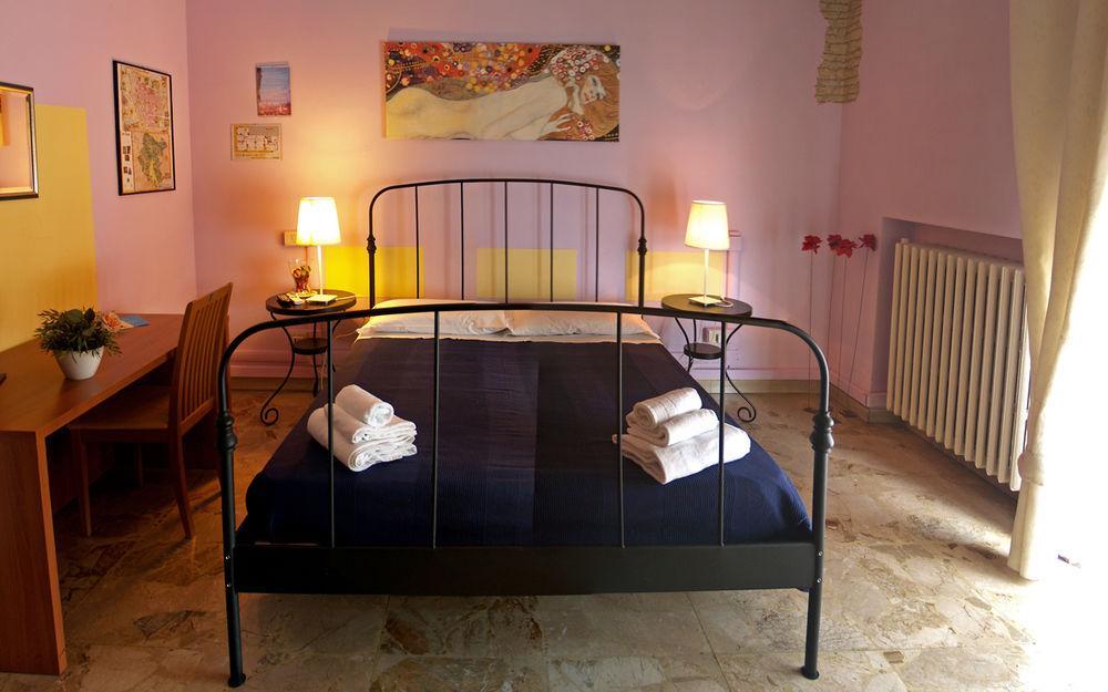 B&B Cameracaffe Centro Arezzo Dış mekan fotoğraf